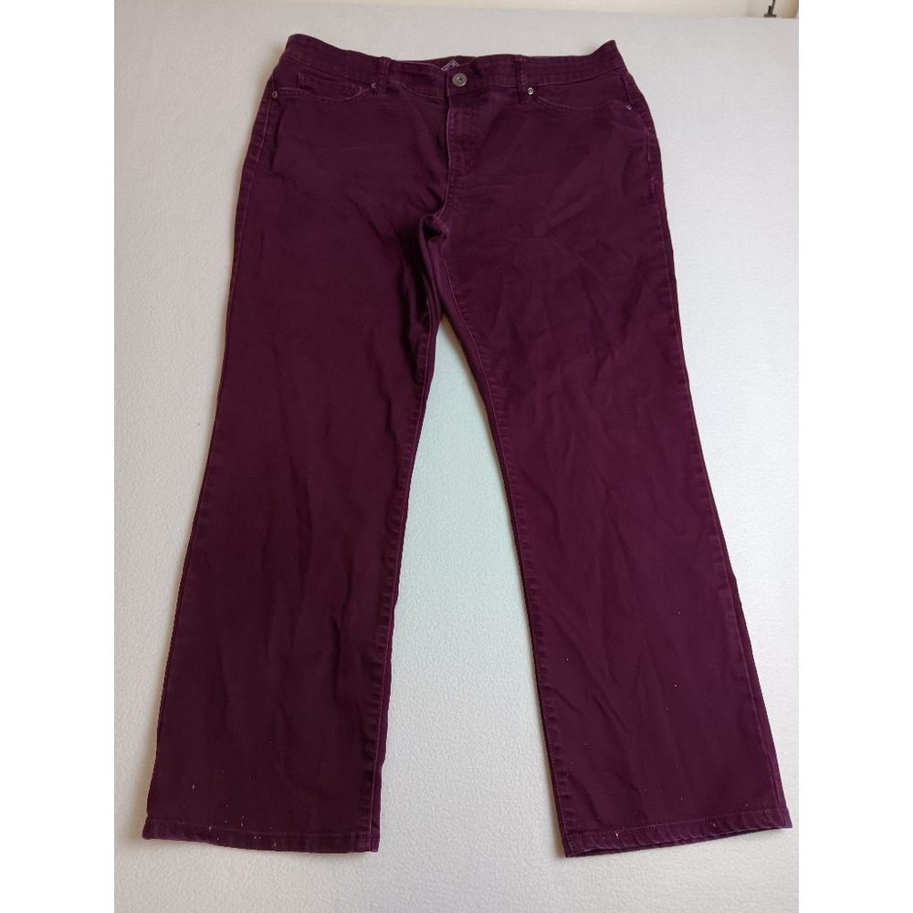 St John's Bay Womens Size 16S Straight Leg Jeans Purple Burgundy Stretch Denim
